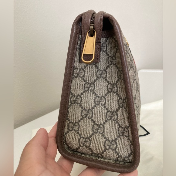 Gucci Ophidia Monogram Clutch - Picture 6 of 16